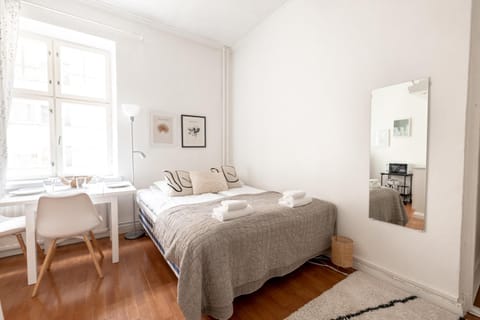 Bed, Photo of the whole room