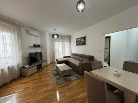MS2 Apartman Apartment in Serbia