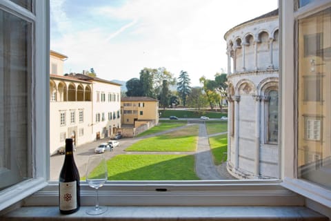 City view, Garden view