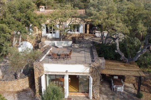 Property building, Bird's eye view
