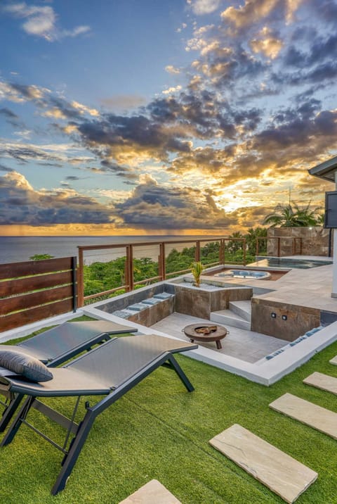 Day, Natural landscape, Sea view, Sunset, sunbed