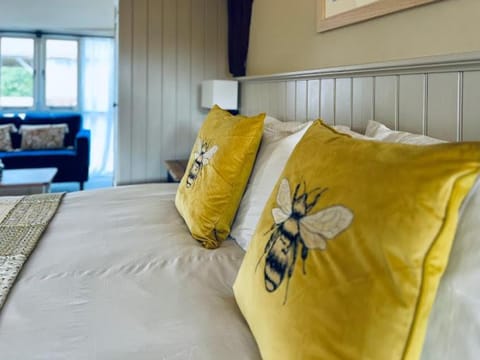 Dingle Marsh Barns Hotel in Dunwich