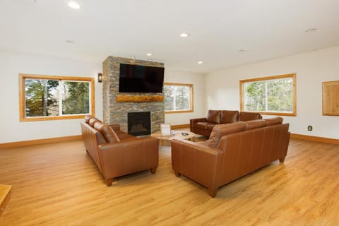 TV and multimedia, View (from property/room), Living room