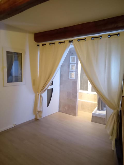 Studio magnolia Apartment in Brignoles