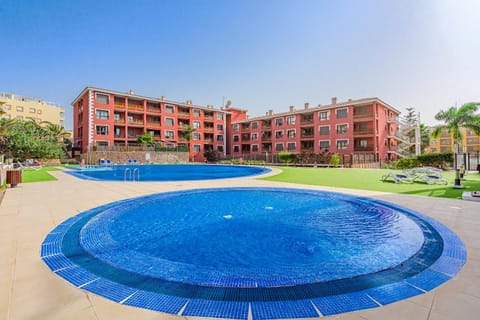 Property building, Natural landscape, Pool view, Swimming pool, sunbed