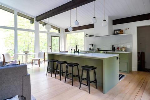 Private Cabin by River with Fireplace Cabin in Shandaken