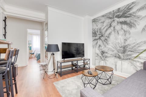 TV and multimedia, Living room