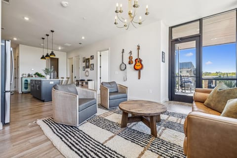 H&O On Music Row House in Music Row