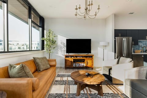 H&O On Music Row House in Music Row