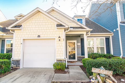 Waterfront Escape at Barefoot Resort w Huge Pool House in North Myrtle Beach