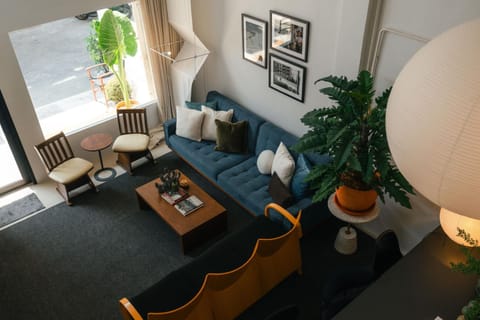 Communal lounge/ TV room, Living room, Seating area
