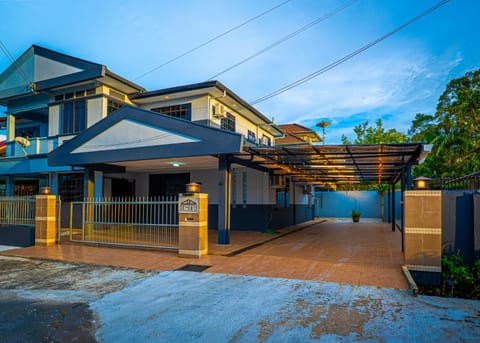 Property building, Parking