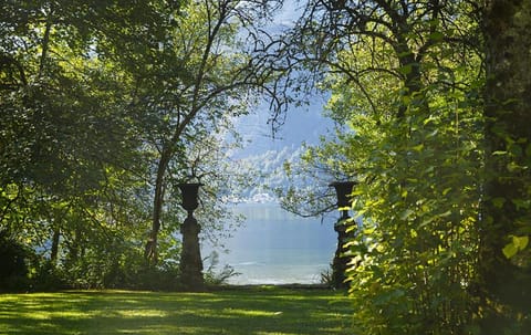 Natural landscape, Garden, Garden view, Lake view, Mountain view