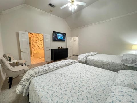 TV and multimedia, Bedroom