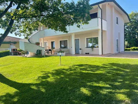 Property building, Spring