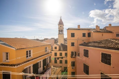 View (from property/room), City view, Landmark view