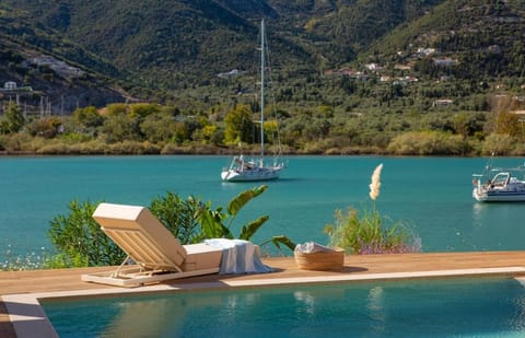Day, Lake view, Mountain view, Sea view, Swimming pool