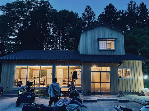 Property building, Night