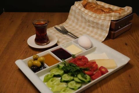 Breakfast, Breakfast