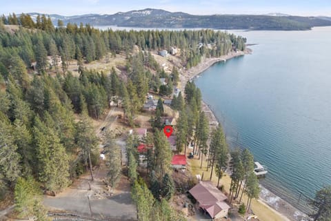 Lakefront Cabin Retreat with Stunning CDA Views Cabin in Kootenai County