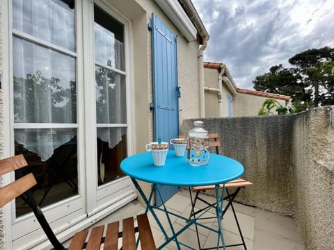 Balcony/Terrace, Dining area