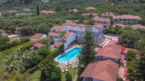 Property building, Bird's eye view, Swimming pool