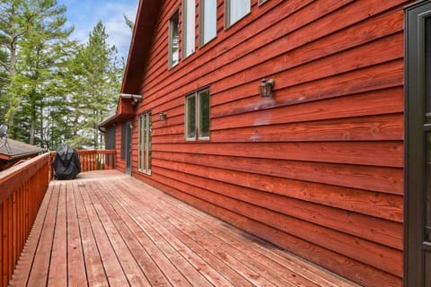 Big St Lodge on Big St Germain Lake House in St Germain