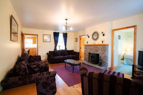 Skyline Escape by Mount Brandon House in County Kerry