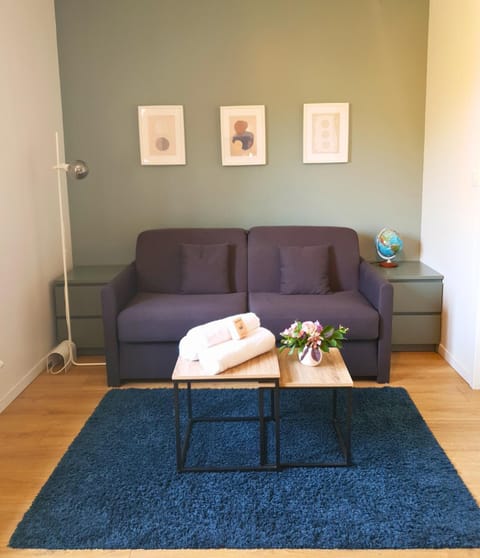 Living room, heating, internet