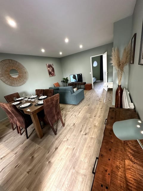 Appartement L'escale à Vienne Apartment in Auvergne-Rhône-Alpes