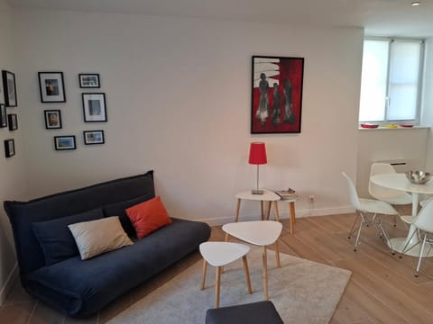 La Tour - Au Coeur de Langres Apartment in Langres