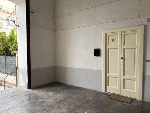 G&G House House in Torre Annunziata