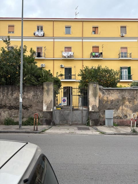 G&G House House in Torre Annunziata