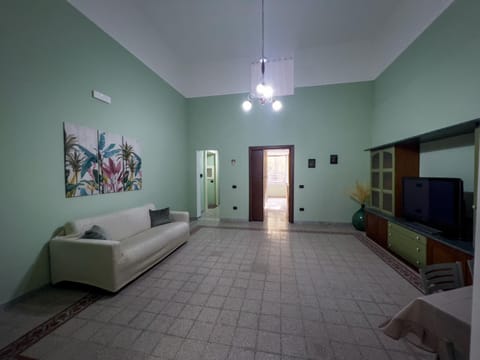 G&G House House in Torre Annunziata