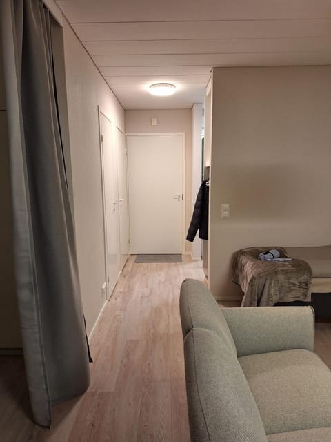 Lobby or reception, Photo of the whole room