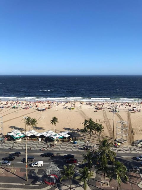 Copacabana Ocean View Apartment in Rio de Janeiro
