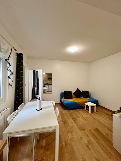 Gagny charmant 2 pièces très calme Apartment in Gagny