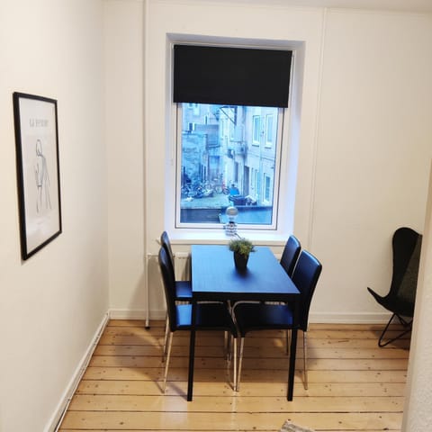 Bright Apartment near Harbor and pedestrian street Apartment in Aalborg