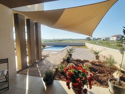 Patio, Garden, Balcony/Terrace, Garden view, Pool view, Swimming pool