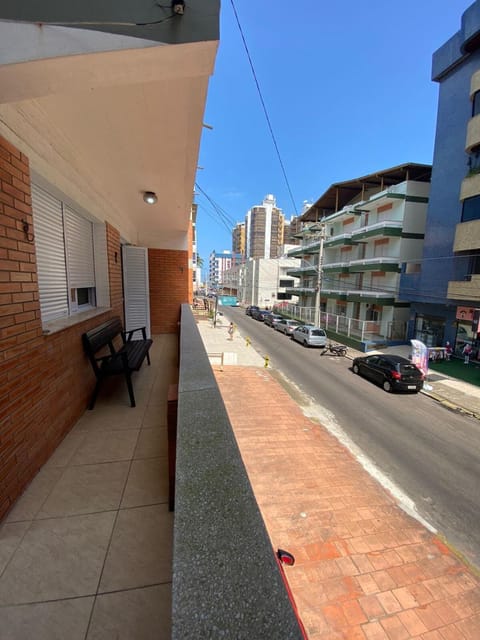 City view, Street view, Location