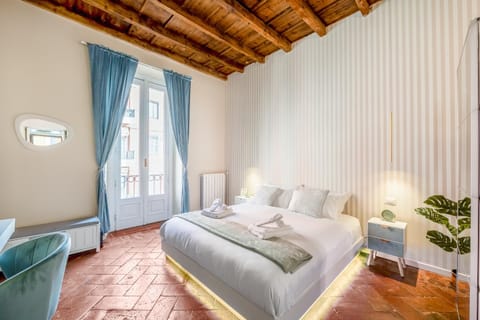 Bed, Photo of the whole room, Seating area, Bedroom, internet, towels