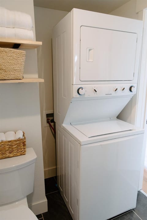 The Cozy Cottage Apartment in Moscow