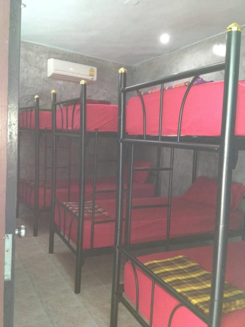 bunk bed