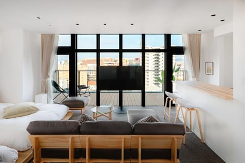 Bed, TV and multimedia, Living room, Bedroom