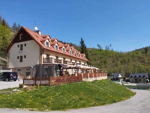 Property building, Summer