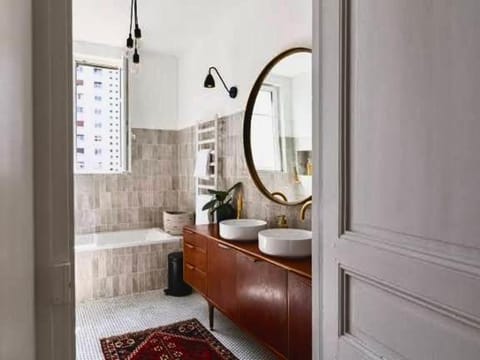 Champs-Elysées & George V Apartment hotel in Paris