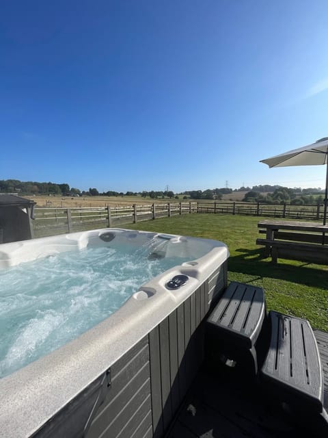 Barn Conversion on Farm with Beautiful Views House in Coventry