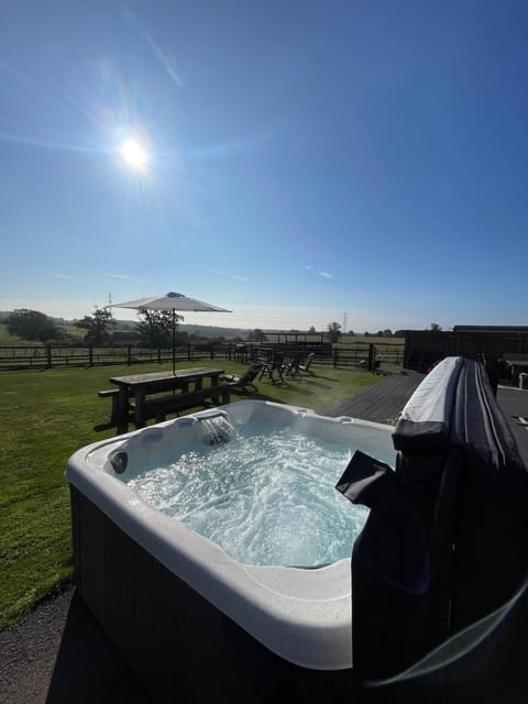 Barn Conversion on Farm with Beautiful Views House in Coventry