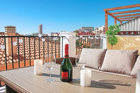 Patio, Day, View (from property/room), Balcony/Terrace, City view