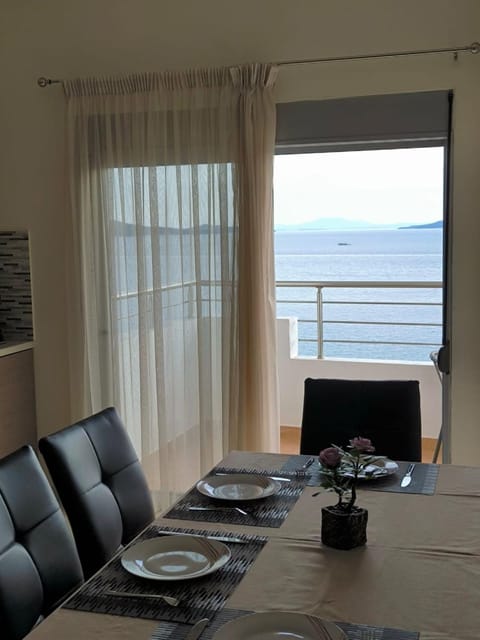 Balcony/Terrace, Seating area, Dining area